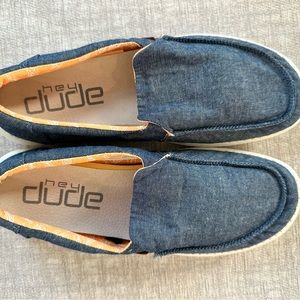 Hey Dude Womens sz 9